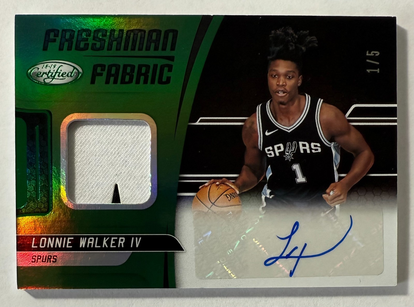2018-19 Panini Certified Lonnie Walker IV Freshman Fabric Mirror Green Auto 1/5