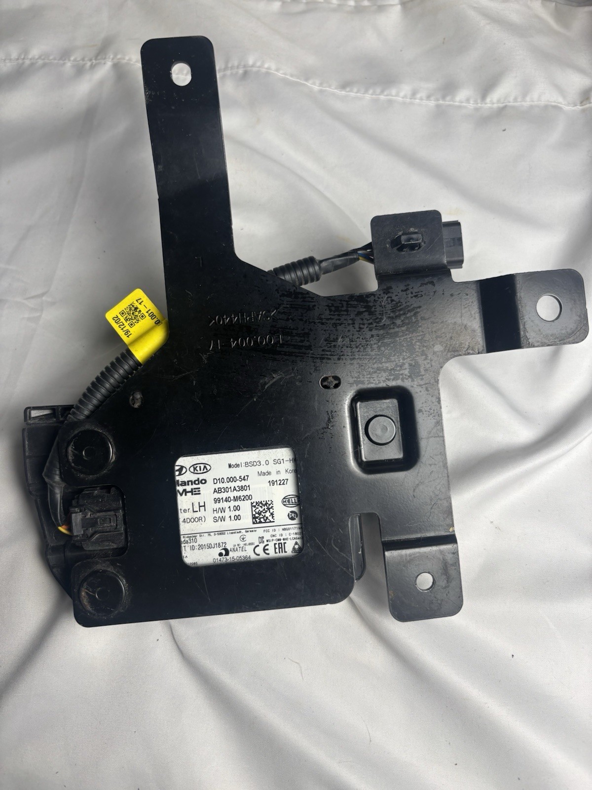 2019-2021 Kia Forte Rear Left Blind Spot Radar Sensor OEM 99140-M6200
