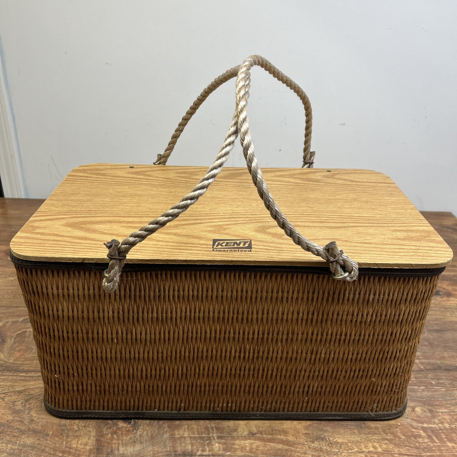 Vintage KENT Feeds Classic English Style Picnic Basket Wood Country Decor