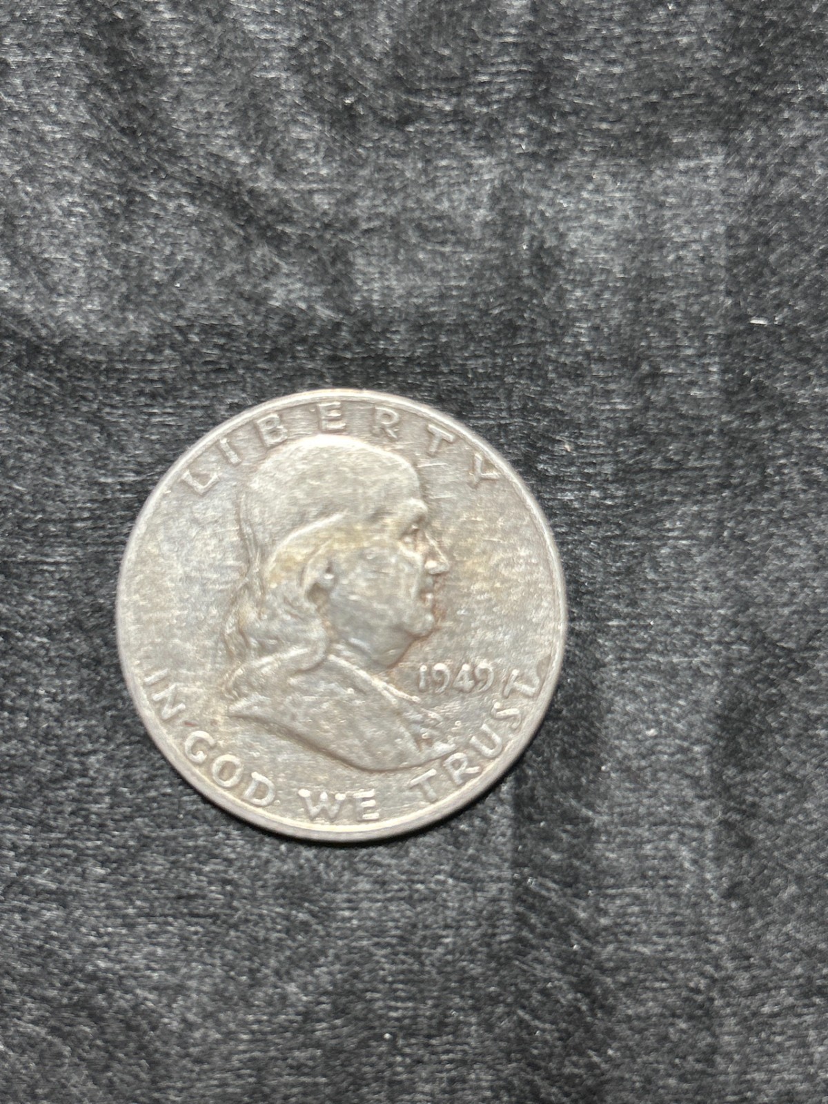 1949 Franklin Half Dollar Philadelphia 90% Silver VF/XF Circulated Coin 1949 Franklin Half Dollar Philadelphia 90% Silver VF/XF Circulated Coin
