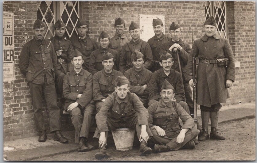 1910s WWI Europe Military Real Photo RPPC Postcard / Group of Soldiers in Street