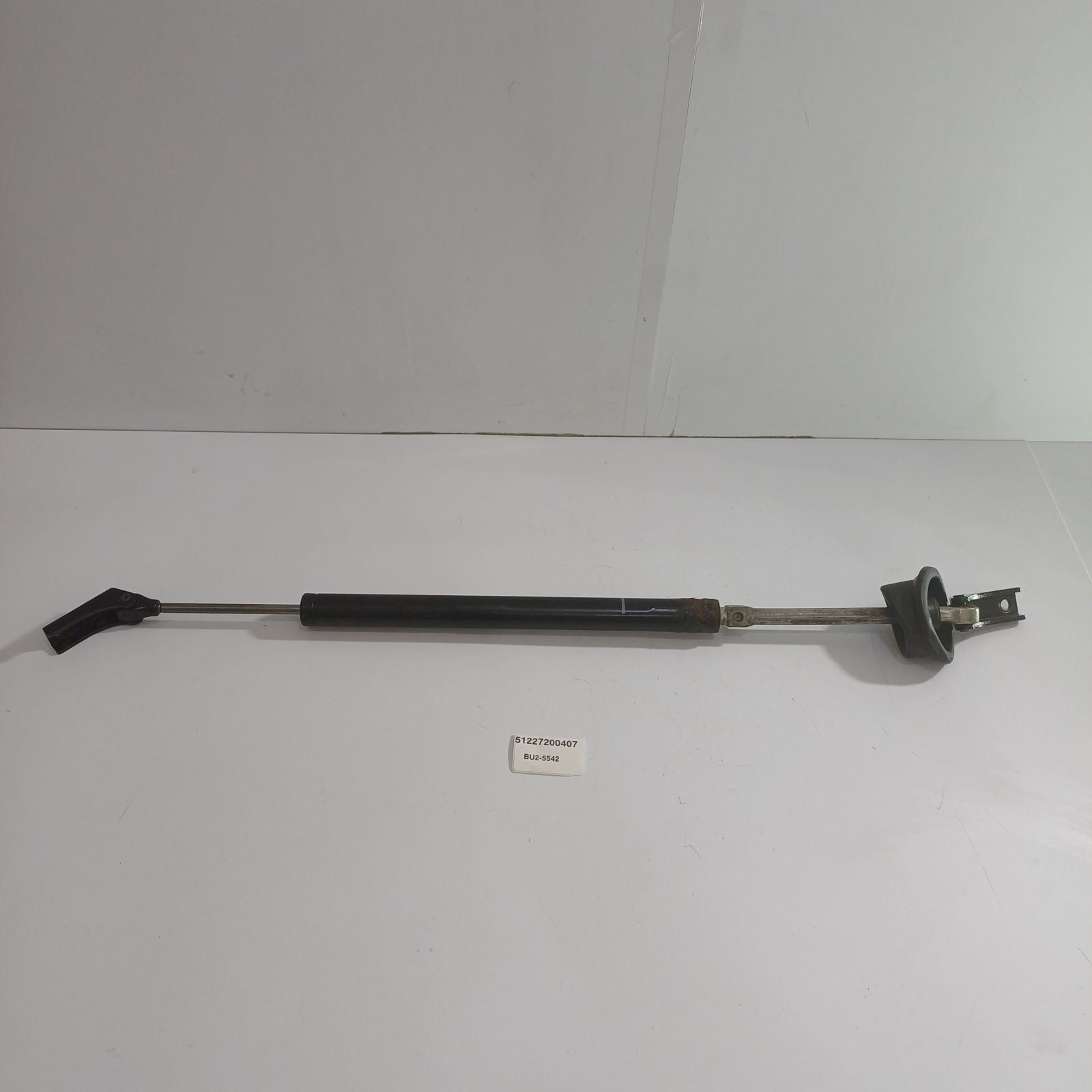 2009-2014 Rolls Royce Ghost Rear Left Door Brake 51227200407