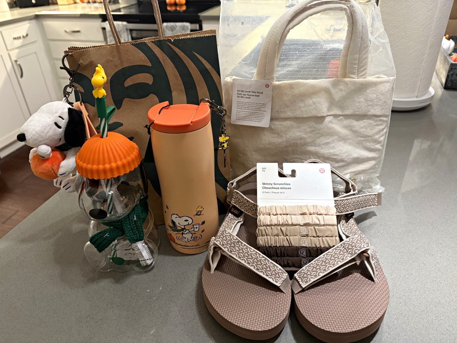 Teva Women’s Taupe Strappy Sandals Hook & Loop Adjustable Strap US 9