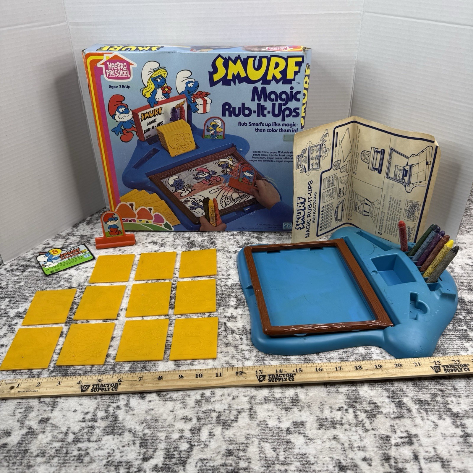 Vintage 1983 Hasbro Pre K Smurfs Rub It Magic Play Set& Accessories Incomplete