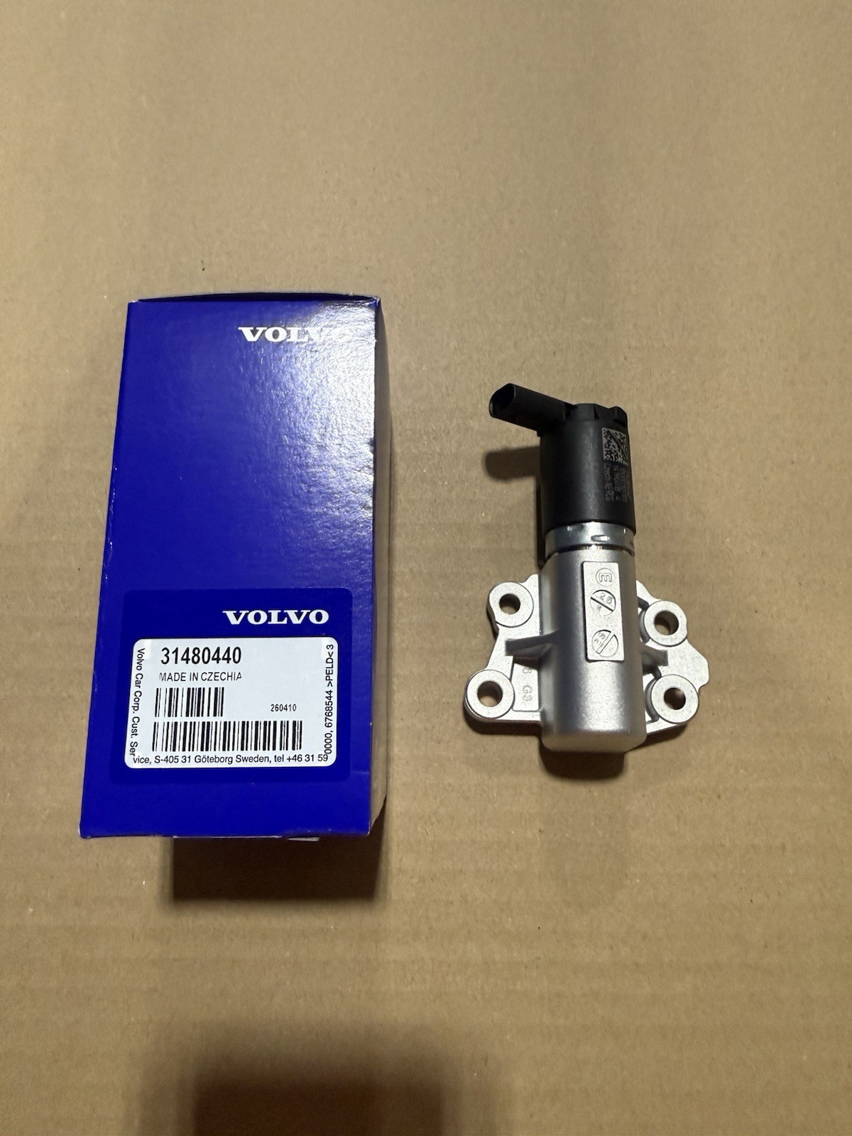 Volvo Engine Variable Valve Timing (VVT) Solenoid 31480440  Brand New