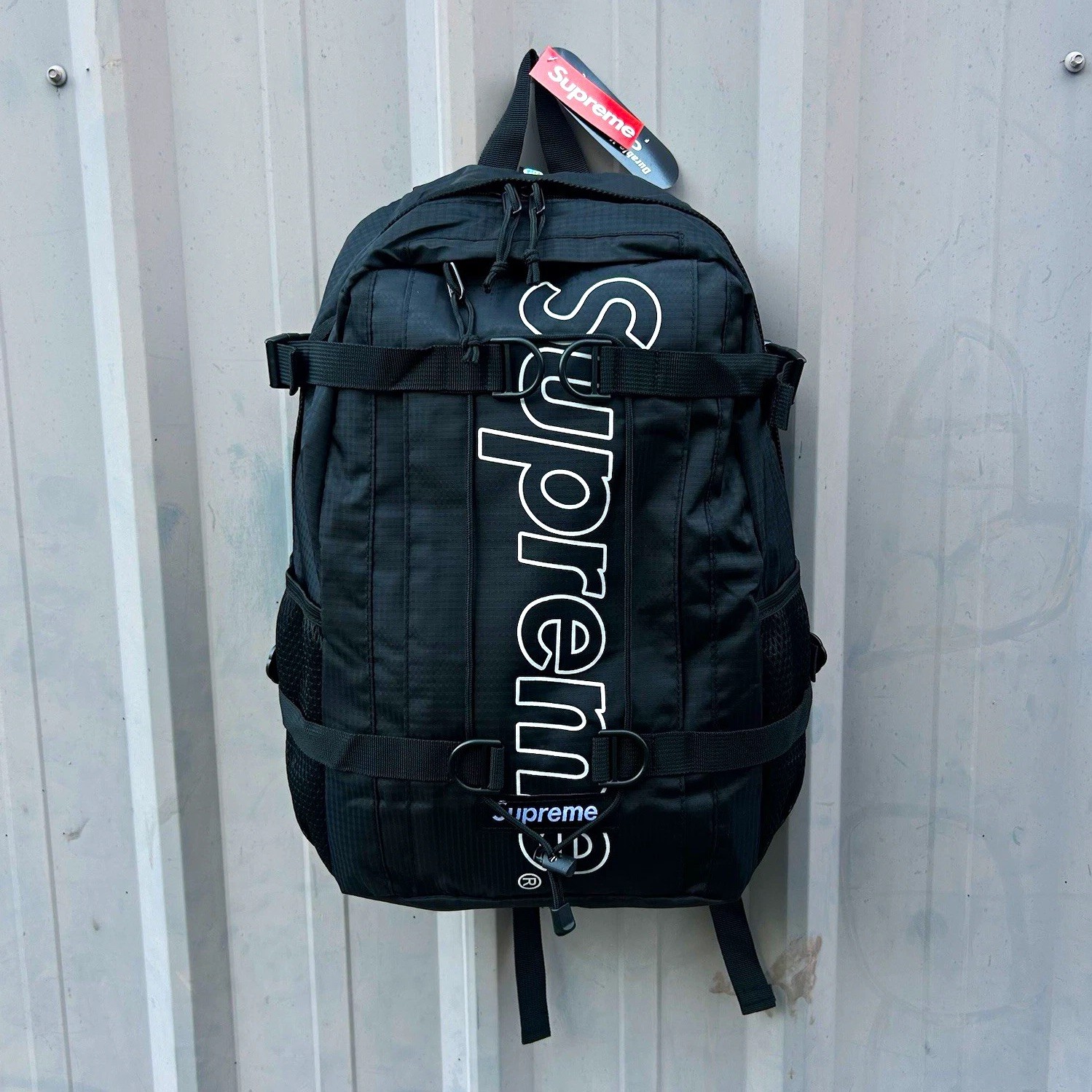 Supreme Black Nylon Backpack Logo Zip Adjustable/Padded Straps Pockets NWT