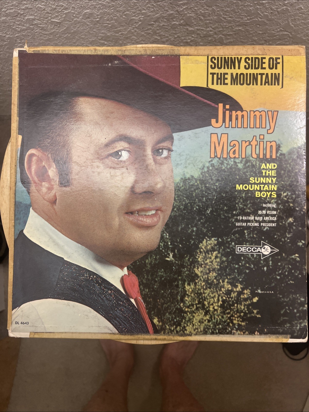 Jimmy Martin & The Sunny Mountain Boys - Sunny Side Of The Mountain Autographed Jimmy Martin & The Sunny Mountain Boys - Sunny Side Of The Mountain Autographed