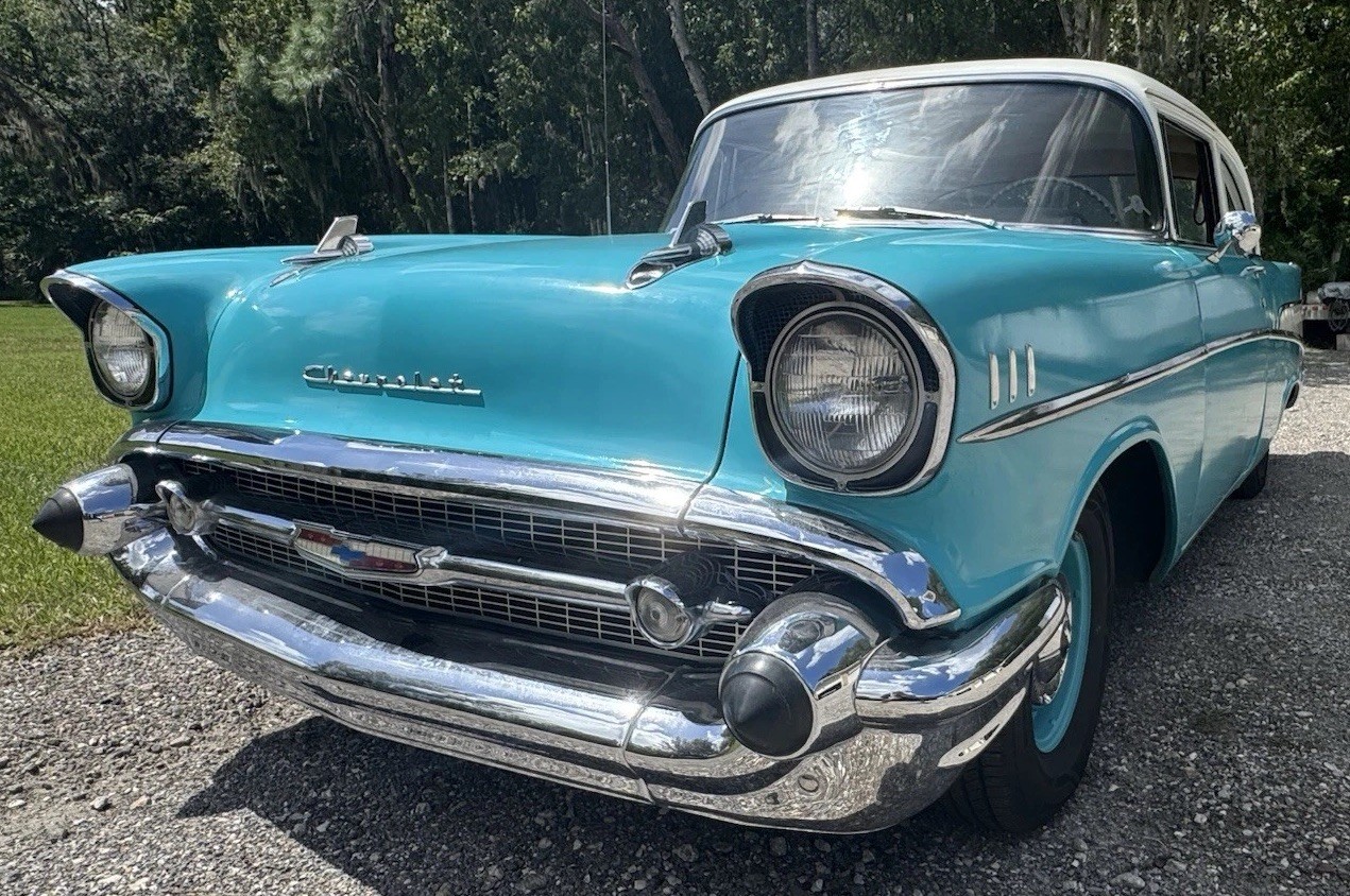 Rare 1957 Chevrolet 210 24K Mi Tropical Turquoise Color 6Cyl 3speed RUNS Great Rare 1957 Chevrolet 210 24K Mi Tropical Turquoise Color 6Cyl 3speed RUNS Great