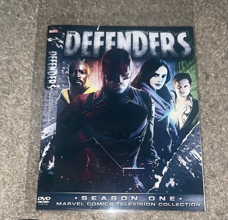 MARVEL THE DEFENDERS Season 1 DVD CHARLIE COX DAREDEVIL