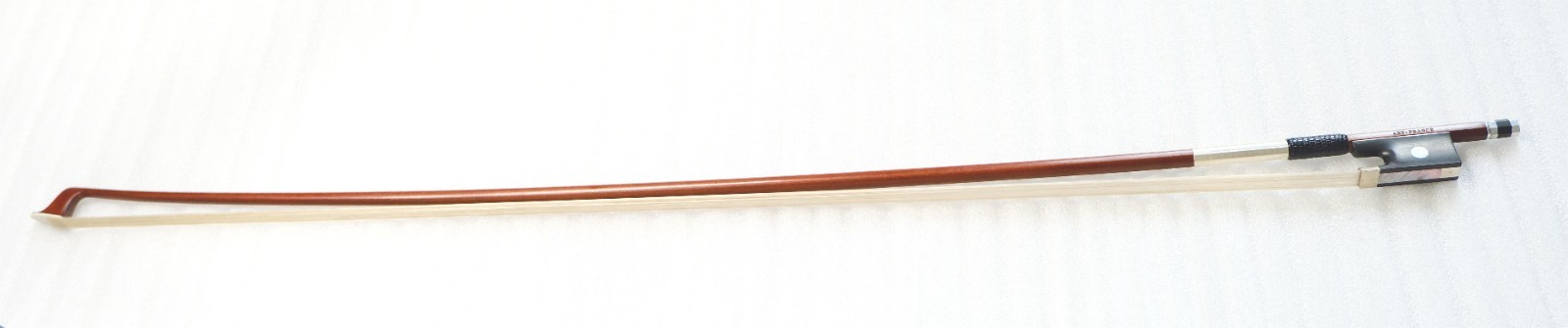 Ary France 4/4 Pernambuco Violin Bow Sterling Silver Mounted Round Stick