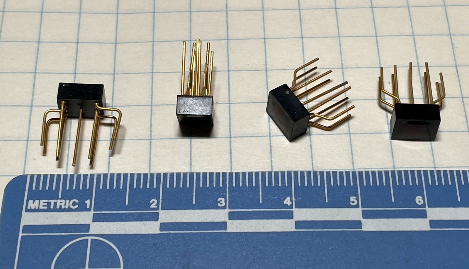 Fairchild FND-10 Vintage Miniature Seven Segment LED Display Radio Shack 276-058 Fairchild FND-10 Vintage Miniature Seven Segment LED Display Radio Shack 276-058