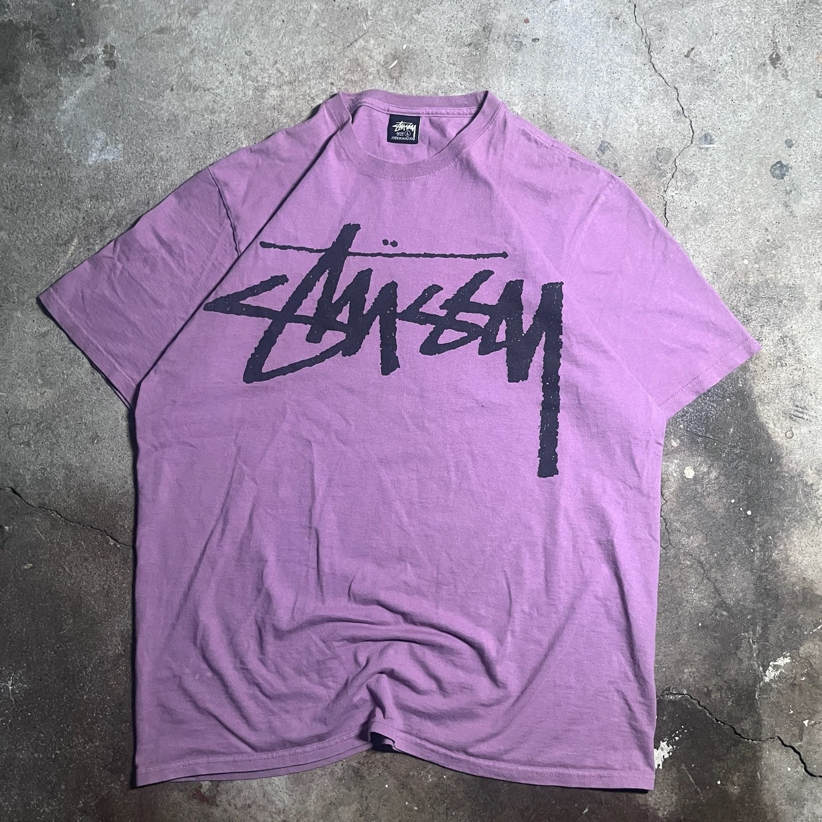 Stussy Stock Pigment Dyed T-Shirt Size L Purple Graphic Logo