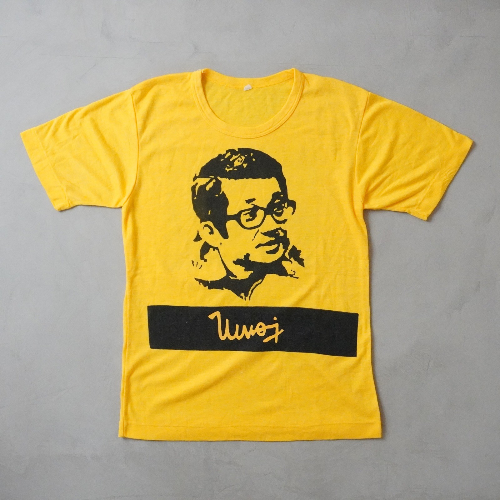 Vintage Ninoy Aquino T-Shirt Medium Yellow The Filipino Is Worth Dying For 1960s