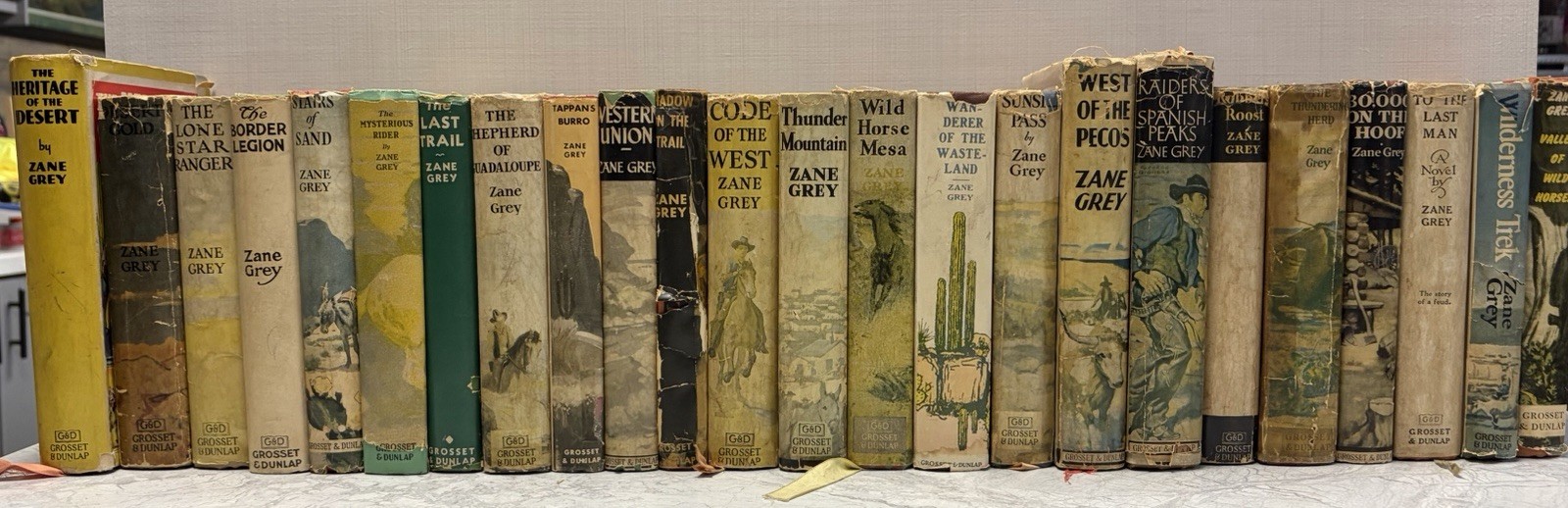 Zane Grey Vintage Hardcover Set of 24 Books-rare- 1st edition year print Antique Zane Grey Vintage Hardcover Set of 24 Books-rare- 1st edition year print Antique