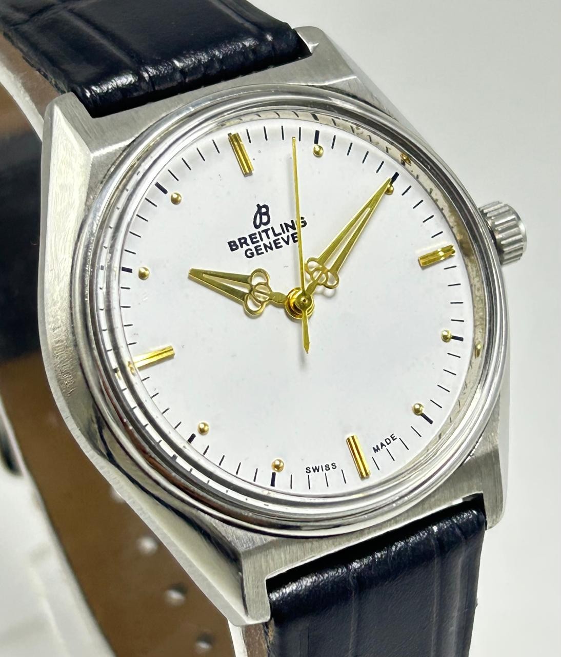 Vintage Breitling Geneve 17 Jewels Manual Winding Swiss Made Movement Men Watch