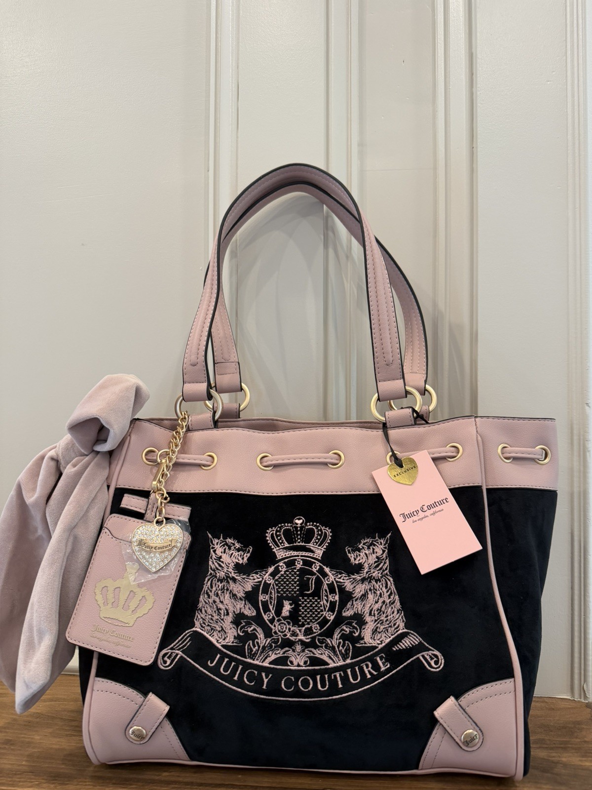 New Juicy Couture Classic Scottie Dogs Daydreamer Viral Tote Bag Black Pink New Juicy Couture Classic Scottie Dogs Daydreamer Viral Tote Bag Black Pink