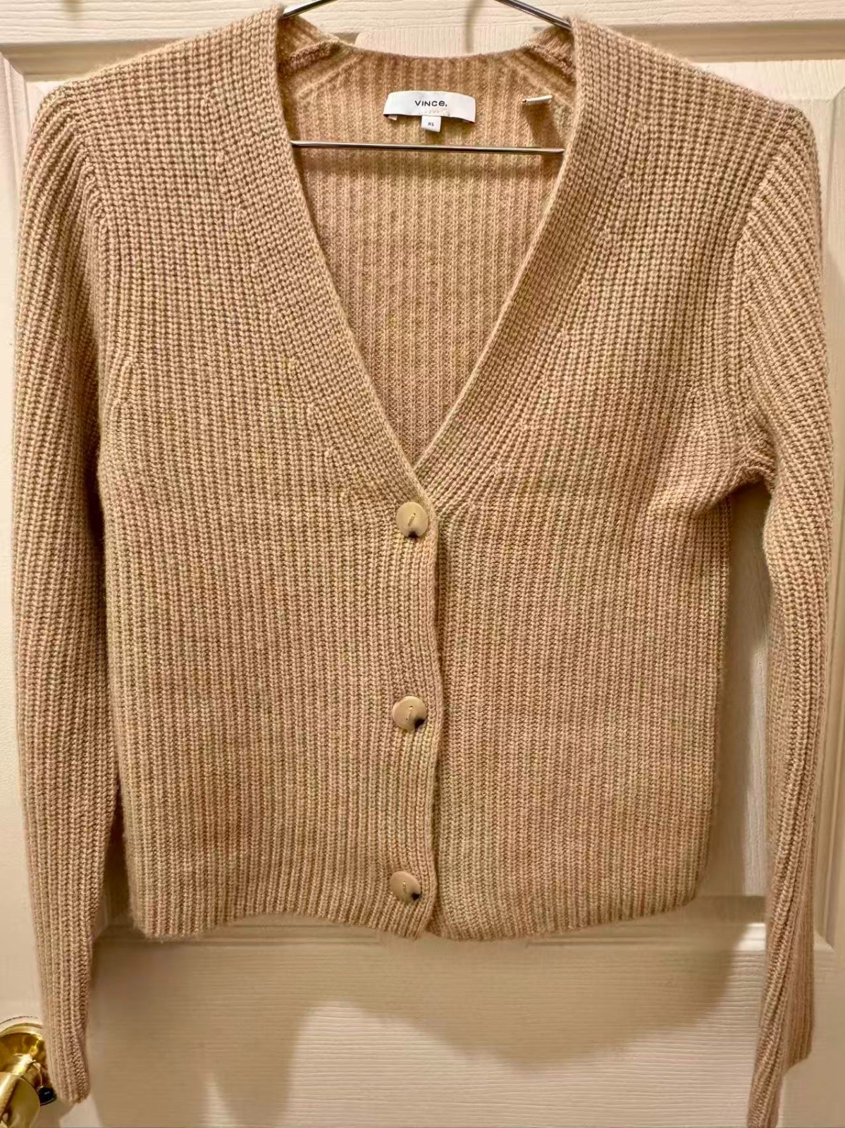 NWOT Vince 100% Cashmere Women\'s Cardigan sweater Camel Color -Size XS  $395