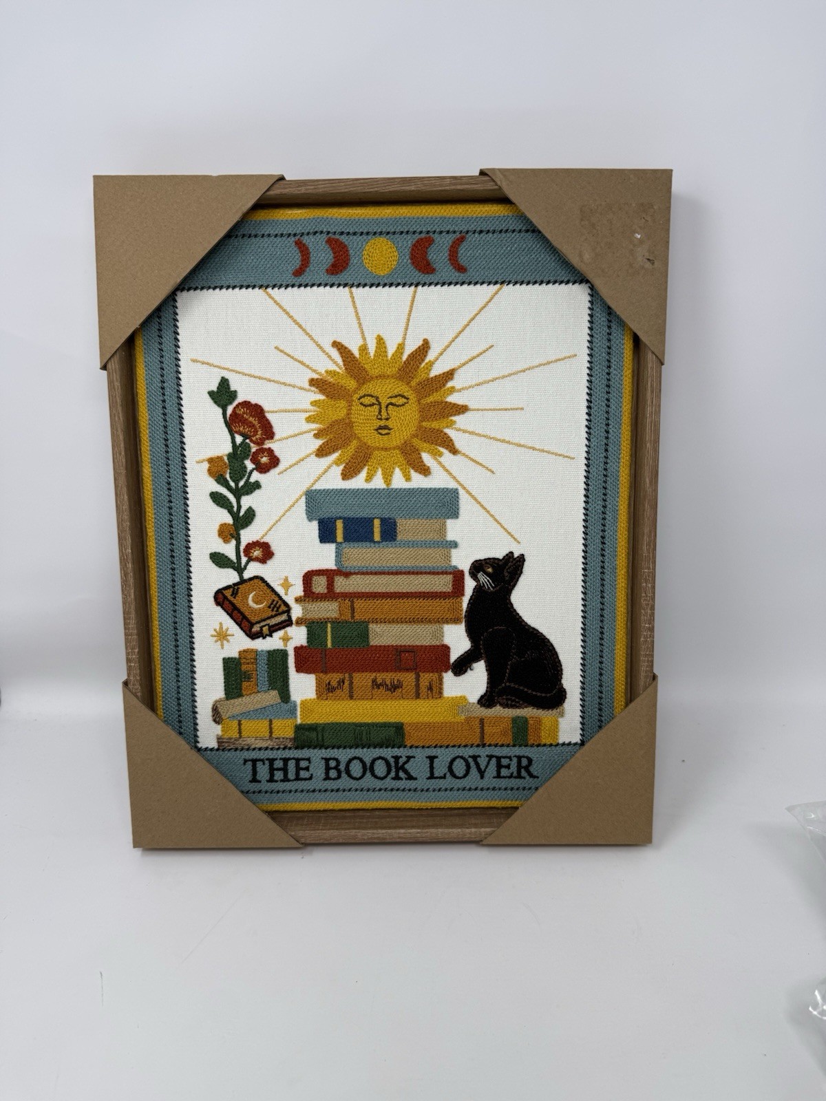 BP Home Textile Embroidery Woven Wall Art Tarot Card The Book Lover Black Cat