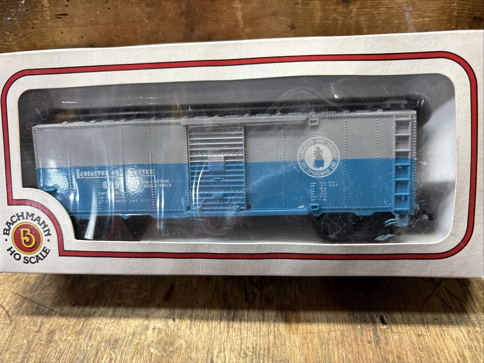RARE Bachmann 17033 HO 40’ Boxcar Lancaster & Chester #609