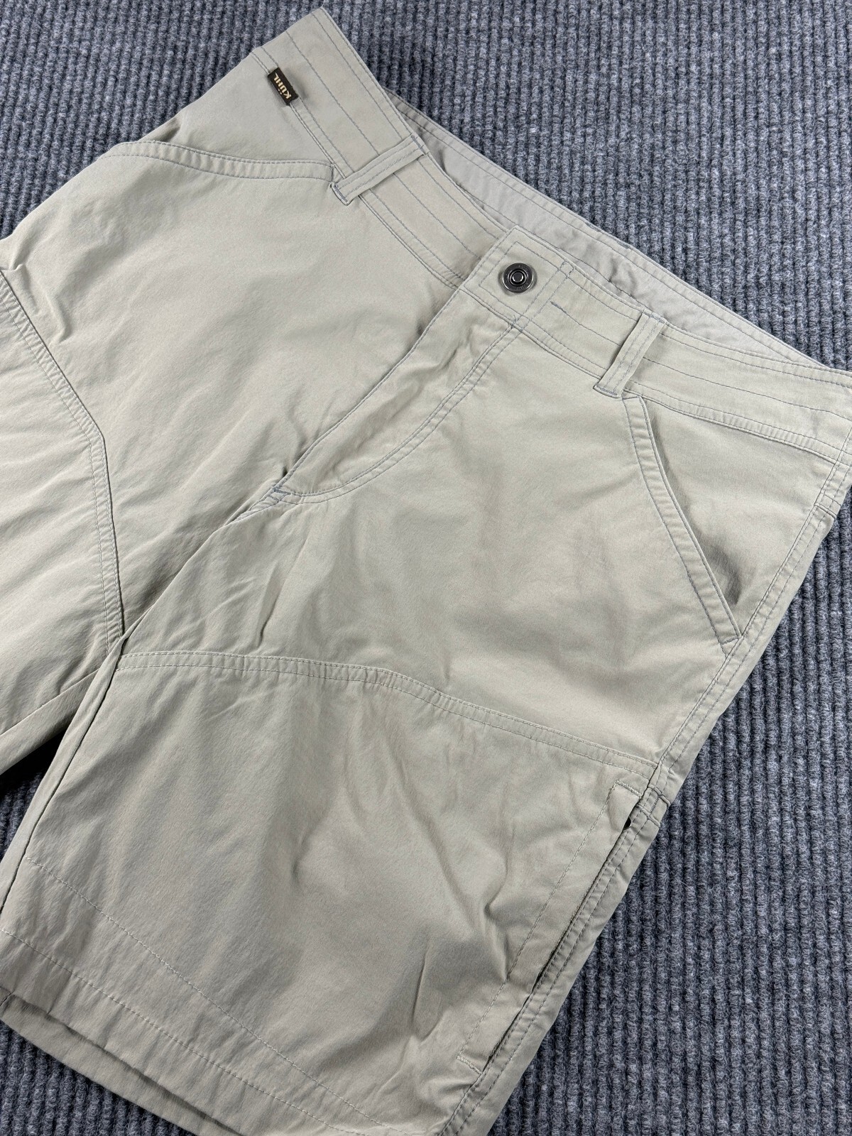 Kuhl Mountain Carpenter Cargo Shorts Mens 35 Gray Khaki Stretch Hiking Camping