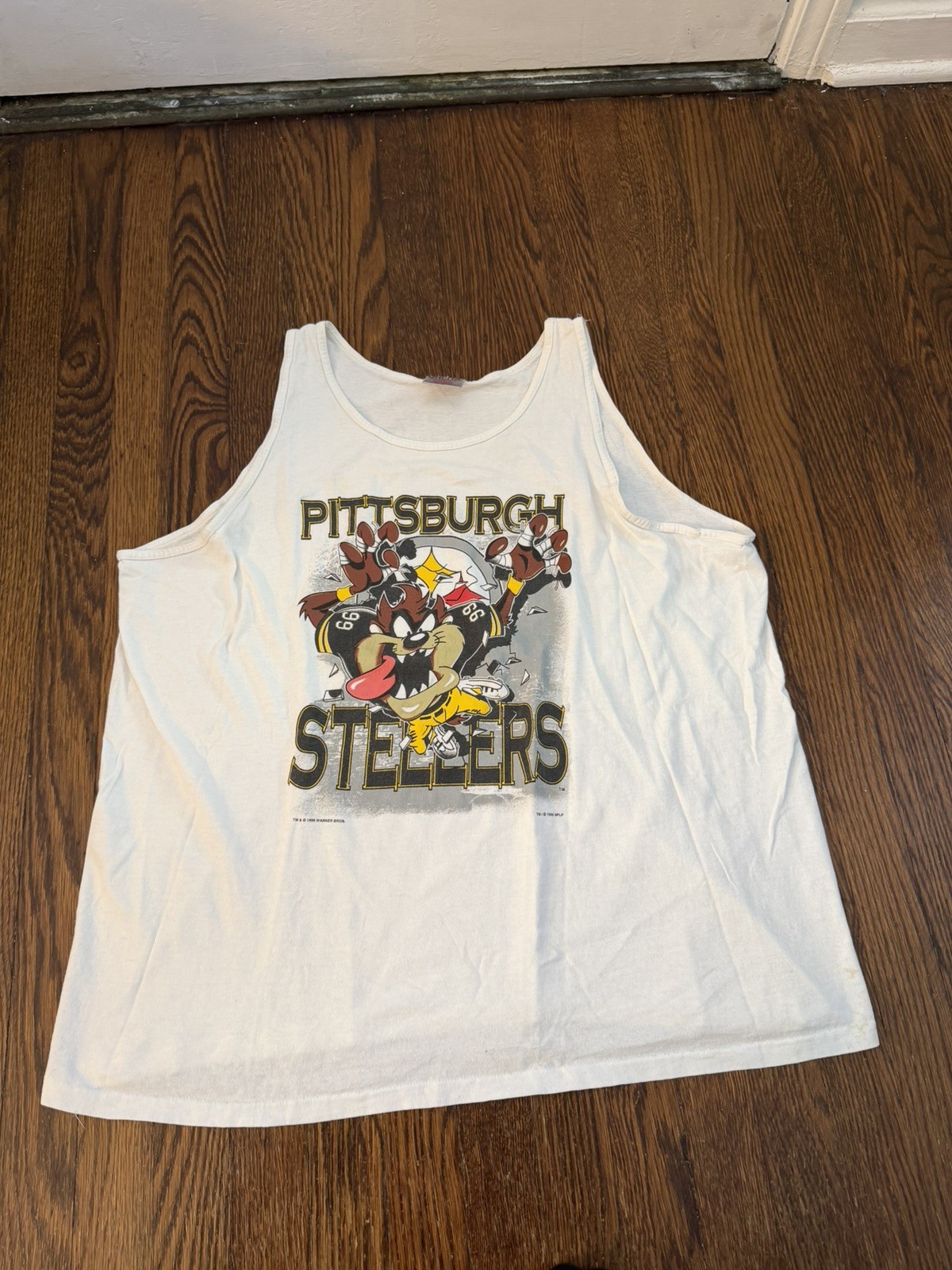 Mens Pittsburgh Steelers Tazmanian Devil Tank size XL 1996 Mens Pittsburgh Steelers Tazmanian Devil Tank size XL 1996