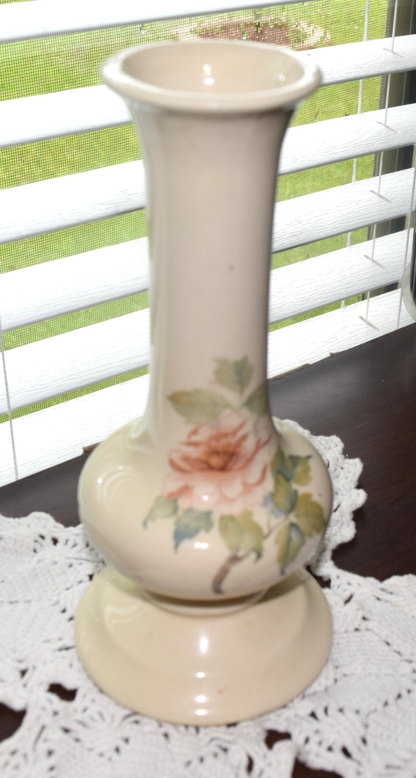Off White Cream Colored Porcelain Vase With Flowers Off White Cream Colored Porcelain Vase With Flowers