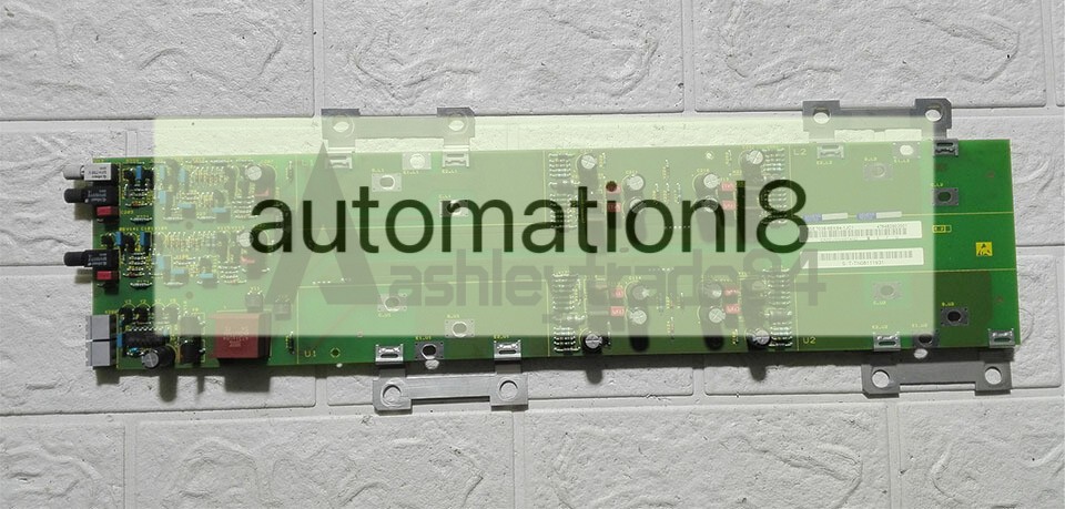 ONE USED Siemens 6SE70 inverter drive board 6SE7038-6EK84-1JC1