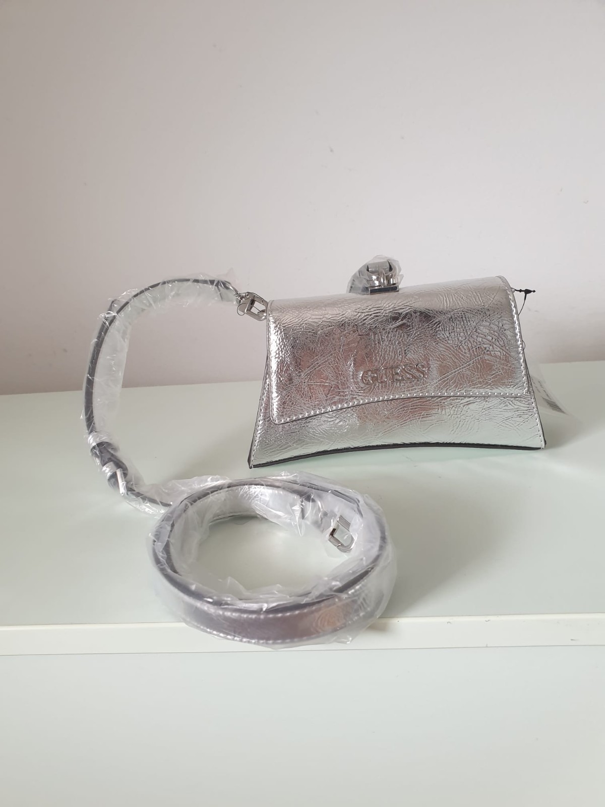 Guess Silver Metallic Mini Shoulder Bag Crackle Flap Top Handle New With Tags