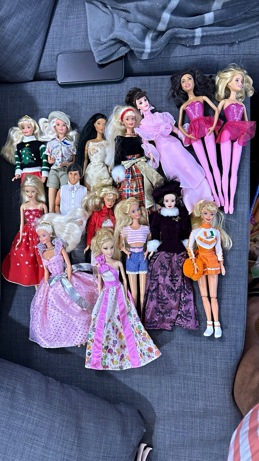 Barbie Fashion Doll Lot of 15 w/ Assorted Outfits Removable Clothes No Box Barbie Fashion Doll Lot of 15 w/ Assorted Outfits Removable Clothes No Box