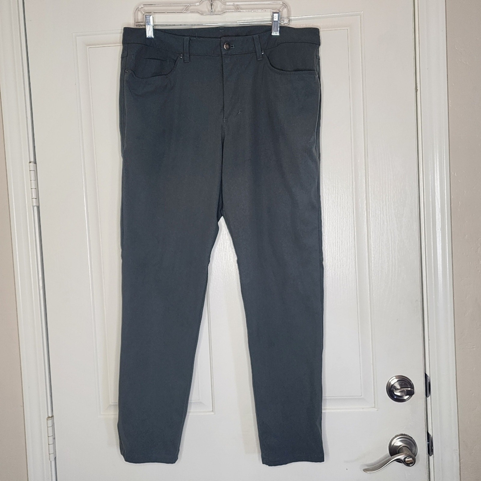 Lululemon ABC Classic-Fit Pant Warpstreme, Grey Sage, size 36