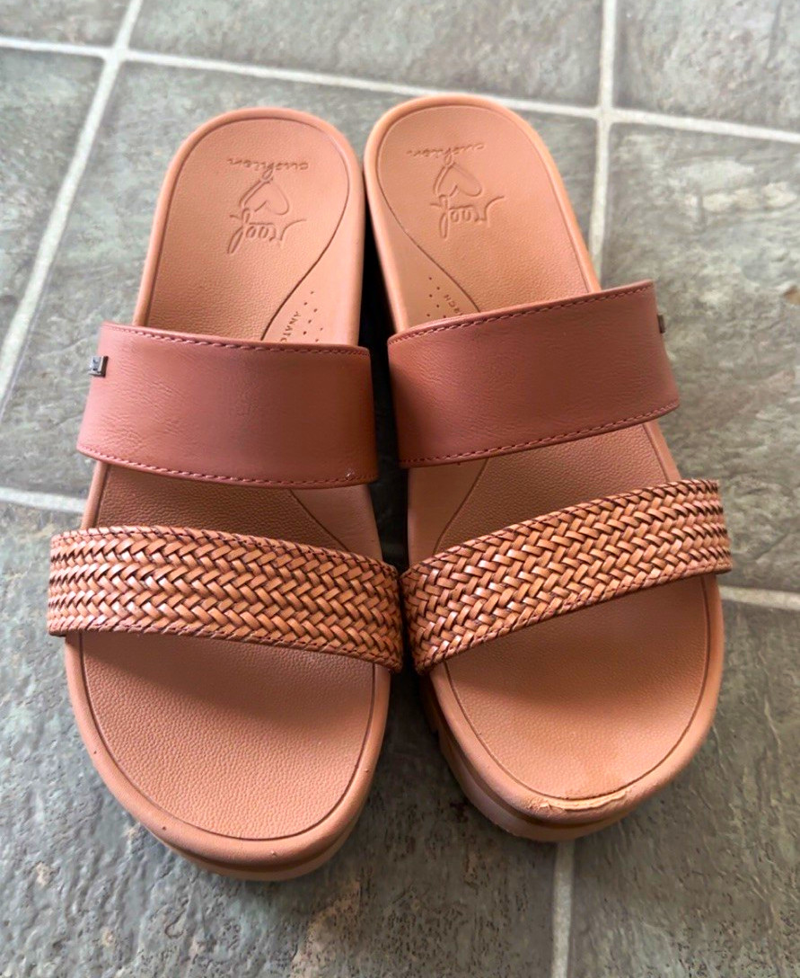 Reef Women’s Brown Leather Slide Sandals 9 Wedge Braided Strap Cushion Arch