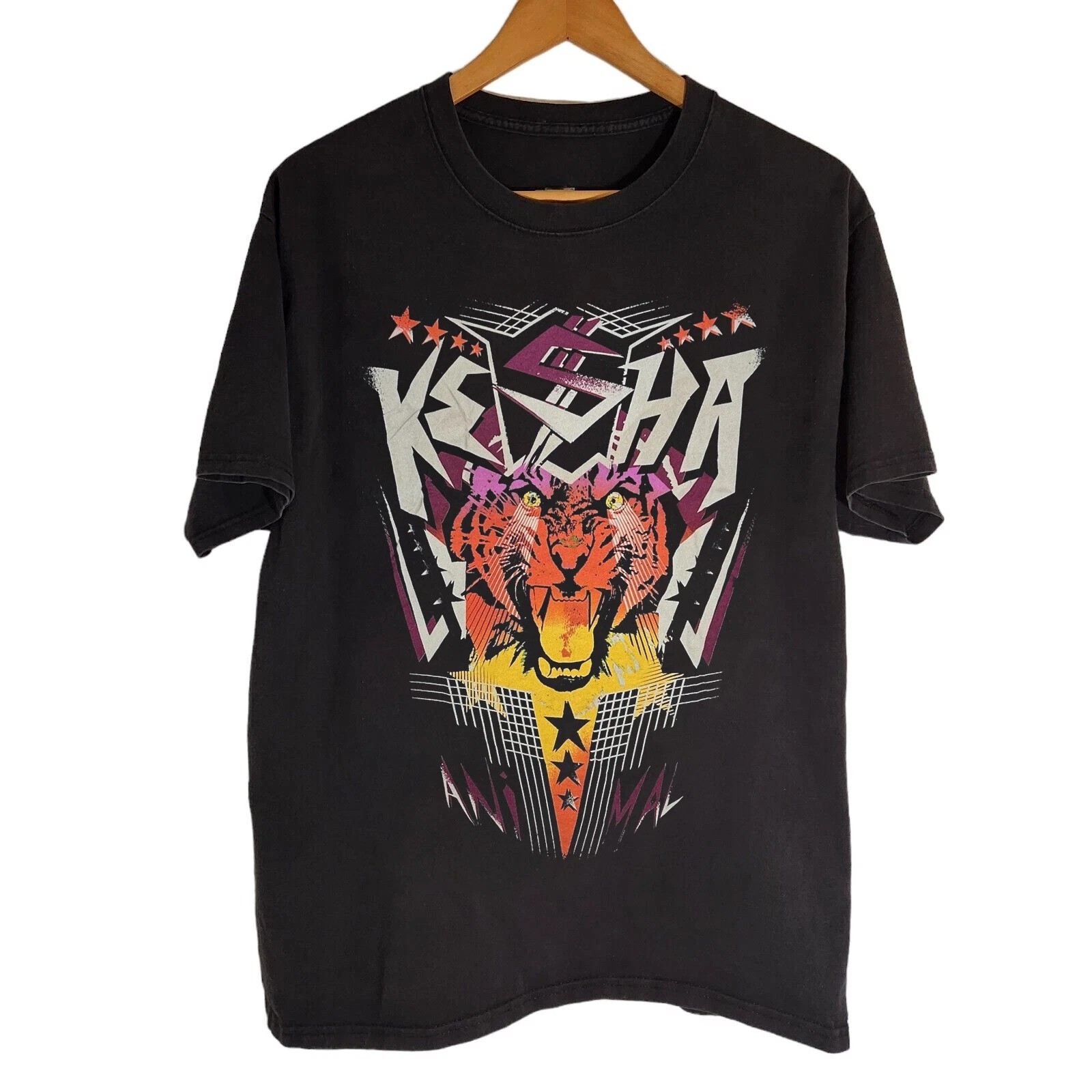 Collection KESHA Animal Tour Shirt 2010 Gift For Fan Black All Size Shirt KK1700