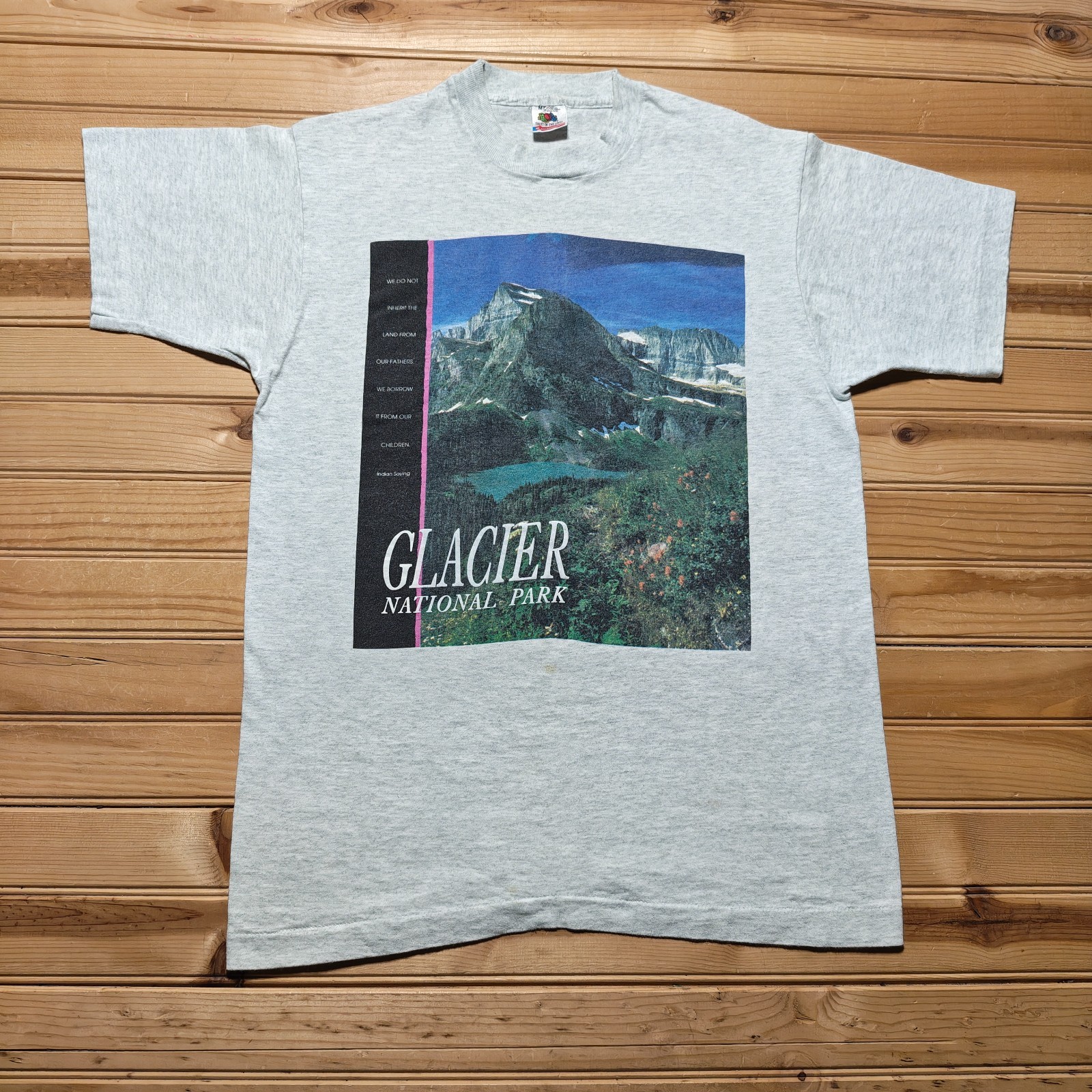Vintage 90s Glacier National Park Mountain Montana Graphic T-Shirt USA - Medium