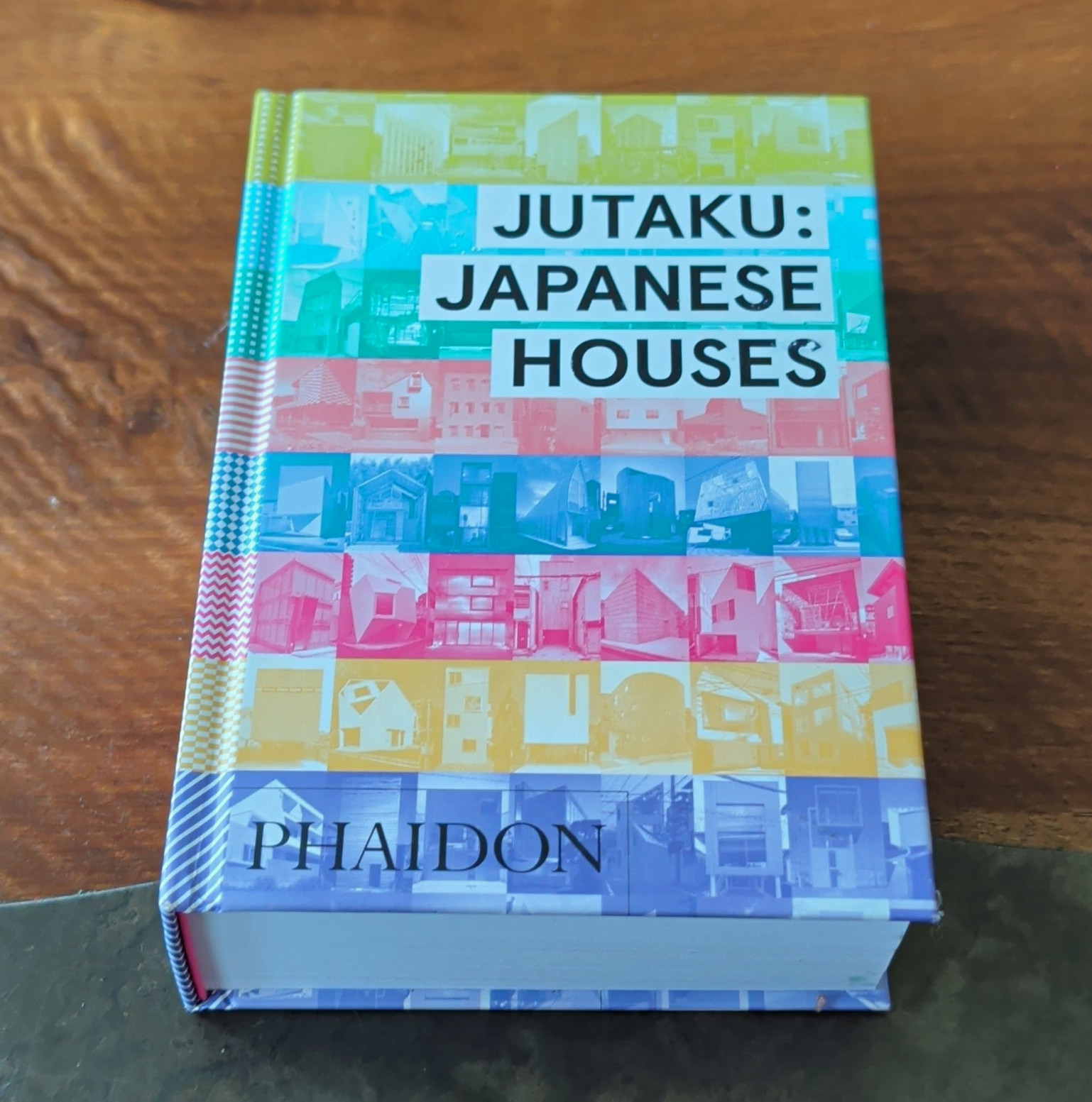 Phaidon Press Jutaku: Japanese Houses Naomi Pollock Hardcover Illustrated 2015