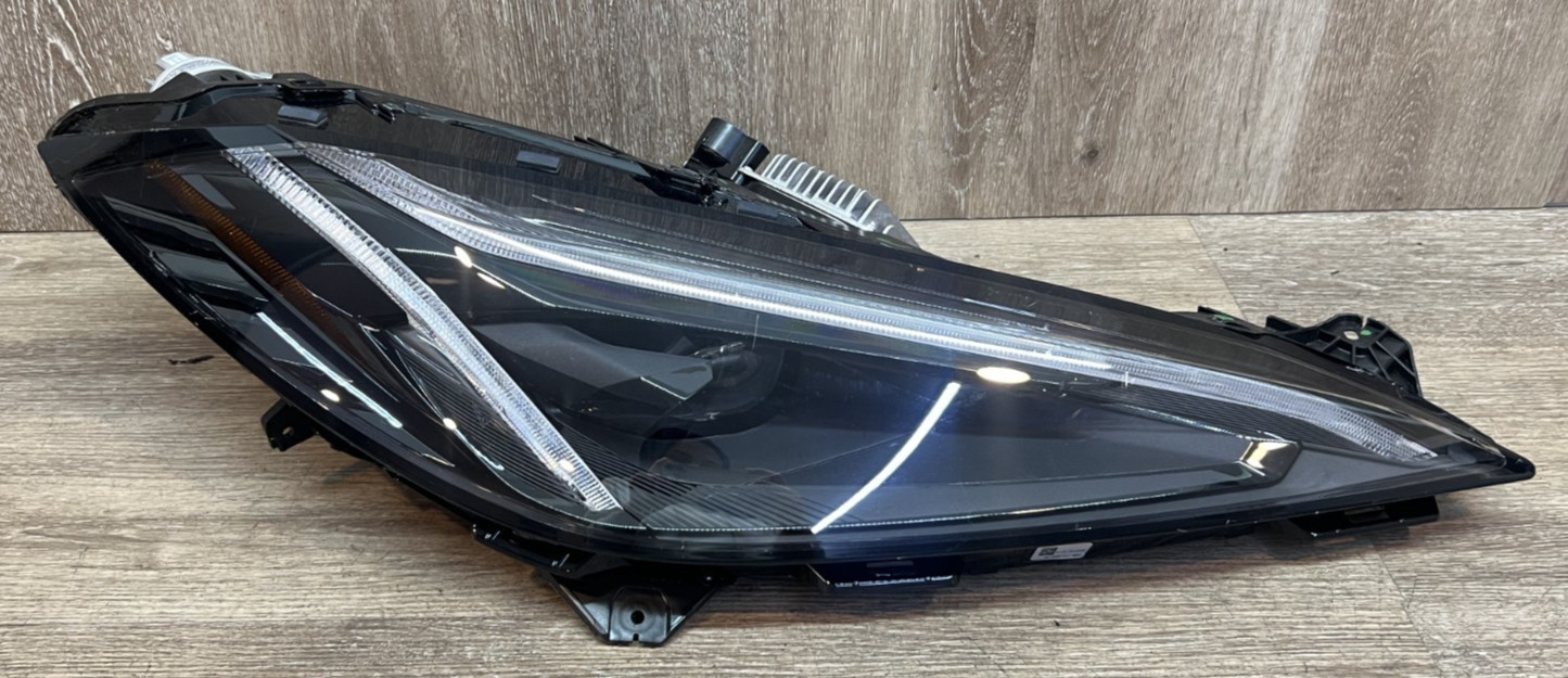 2020-25 CHEVROLET CORVETTE RH HEADLIGHT ASSY - LED - OEM PART # 85869227