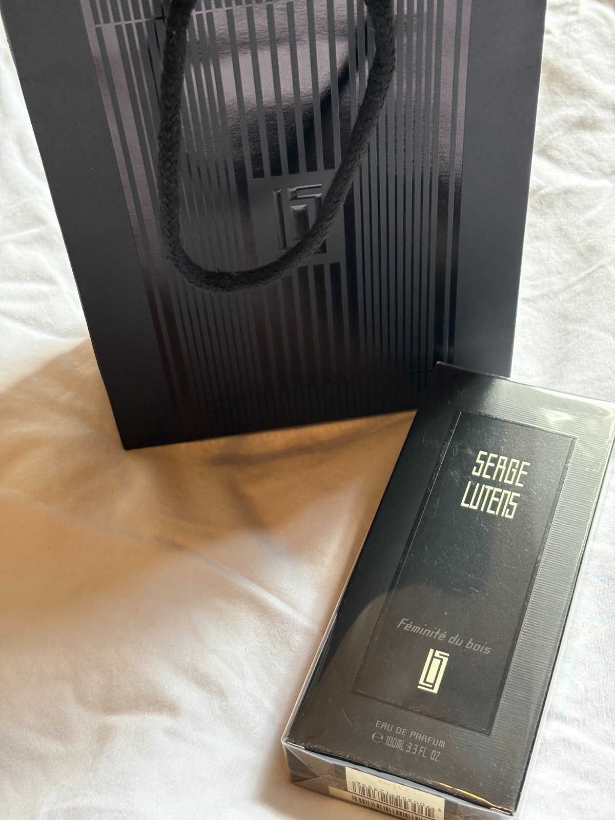 Serge Lutens Féminité du Bois 3.3 oz 100ml Eau de Parfum Sealed Original Box