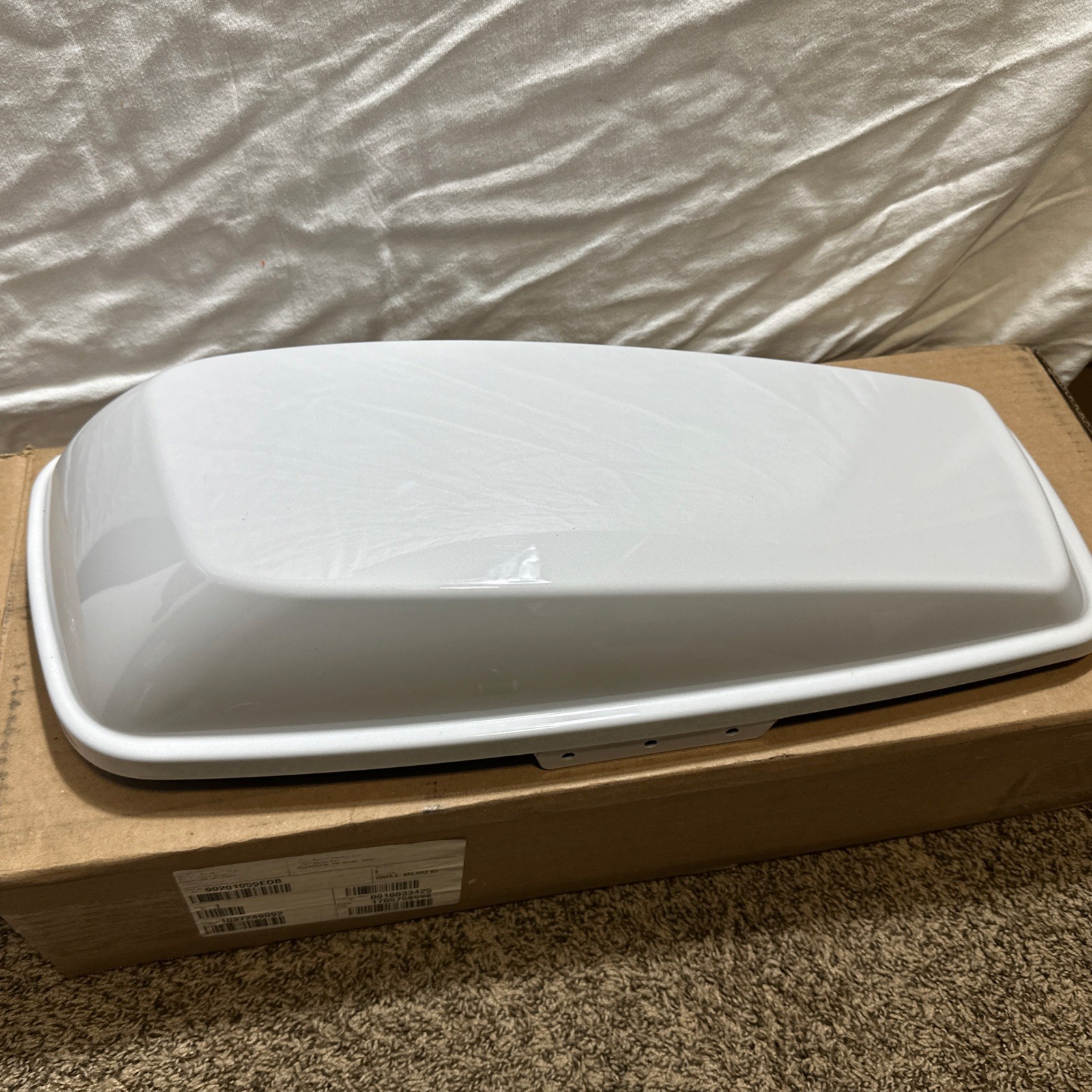 2014-2022 Harley Touring OEM Left Saddlebag Lid Stone Washed White Pearl