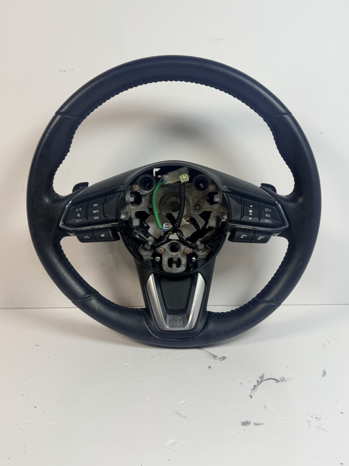 2017-2025 MAZDA CX-5 CX5 STEERING WHEEL W/ SWITCHES OEM 2017-2025 MAZDA CX-5 CX5 STEERING WHEEL W/ SWITCHES OEM