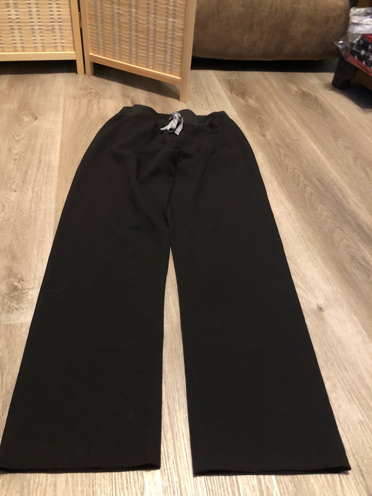 FIGS Scrubs Pants Bottoms Long Straight Leg Black PO#3982 HW Livingston Small S