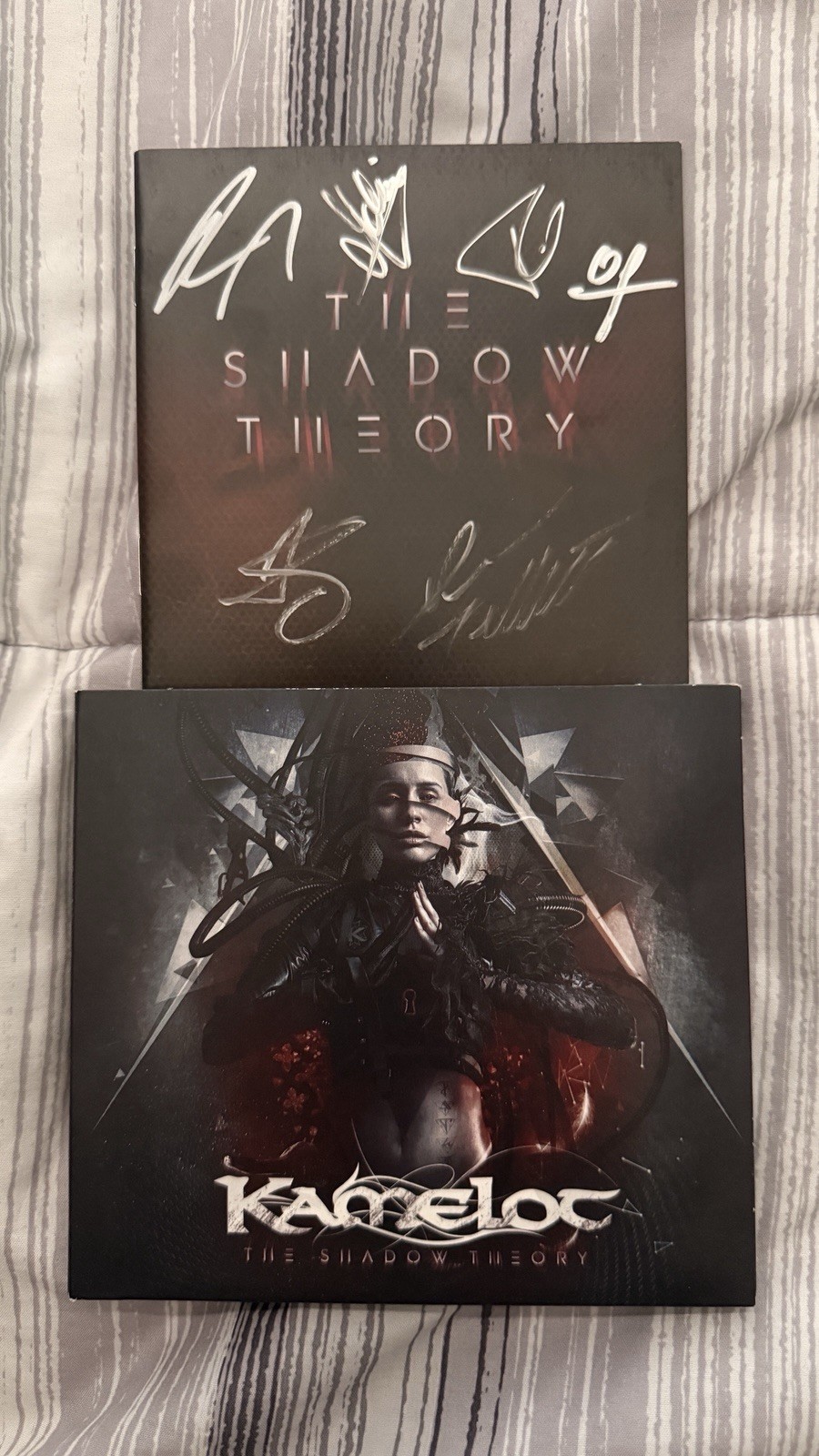SIGNED Kamelot : The Shadow Theory CD Album Digipak 2 discs (2018)