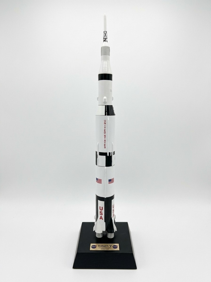 NASA Saturn V Apollo Moon Rocket Launch Vehicle 23\ NASA Saturn V Apollo Moon Rocket Launch Vehicle 23\