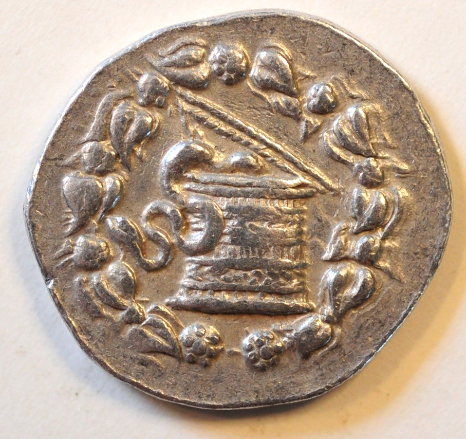 mw32113 Greece - Pergamon, Mysia  Silver Cistophoric Tetradrachm  133 - 67 BC