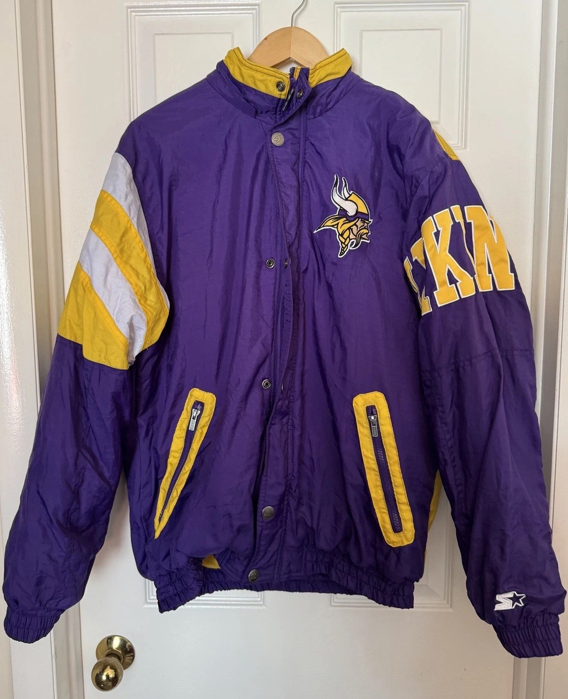 Starter Men’s Medium Vintage Minnesota Vikings NFL Football 90s Full-Zip Coat