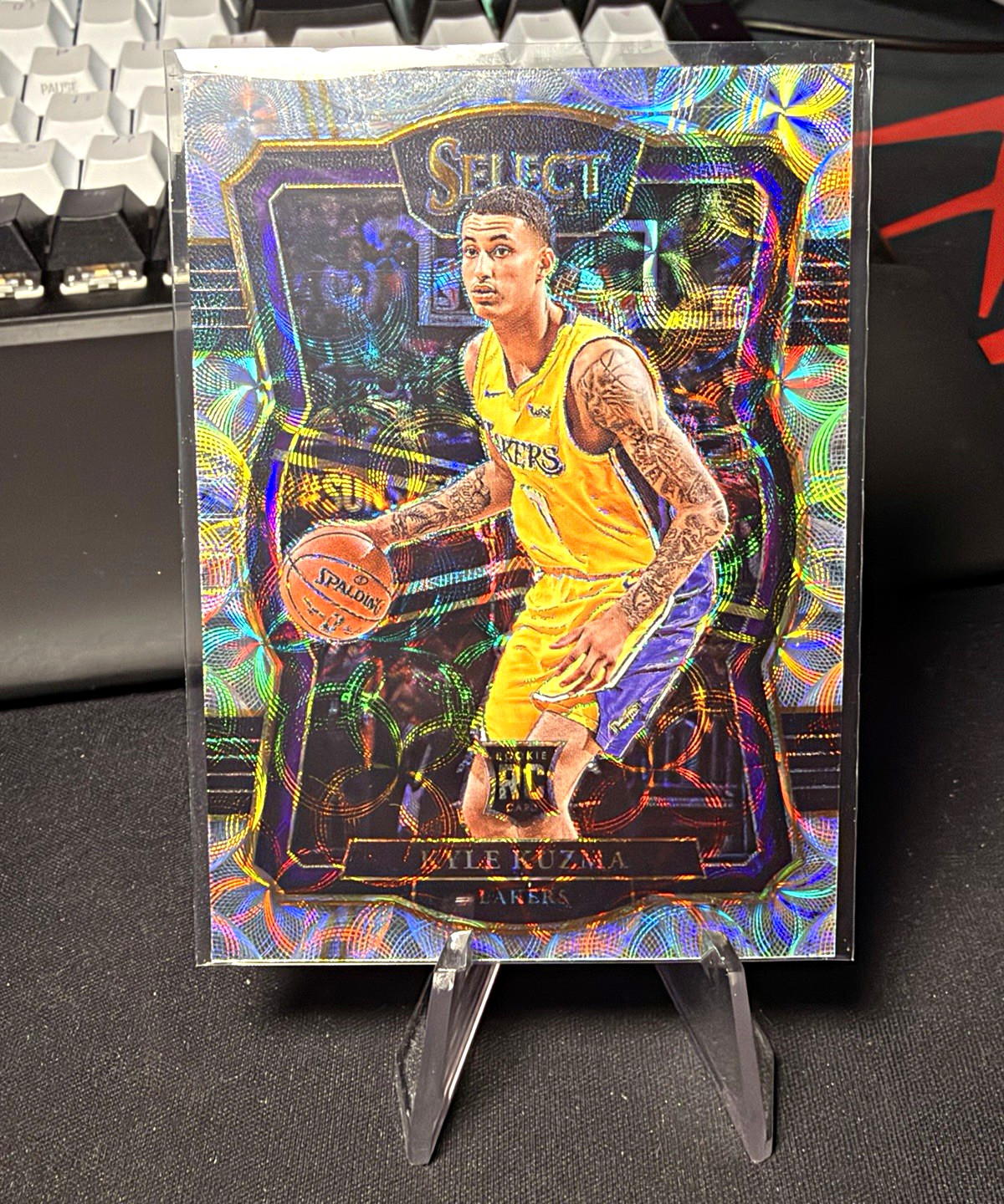 Panini Select 2017-18 Kyle Kuzma Rookie Premier Level Scope Prizm #200 Panini Select 2017-18 Kyle Kuzma Rookie Premier Level Scope Prizm #200