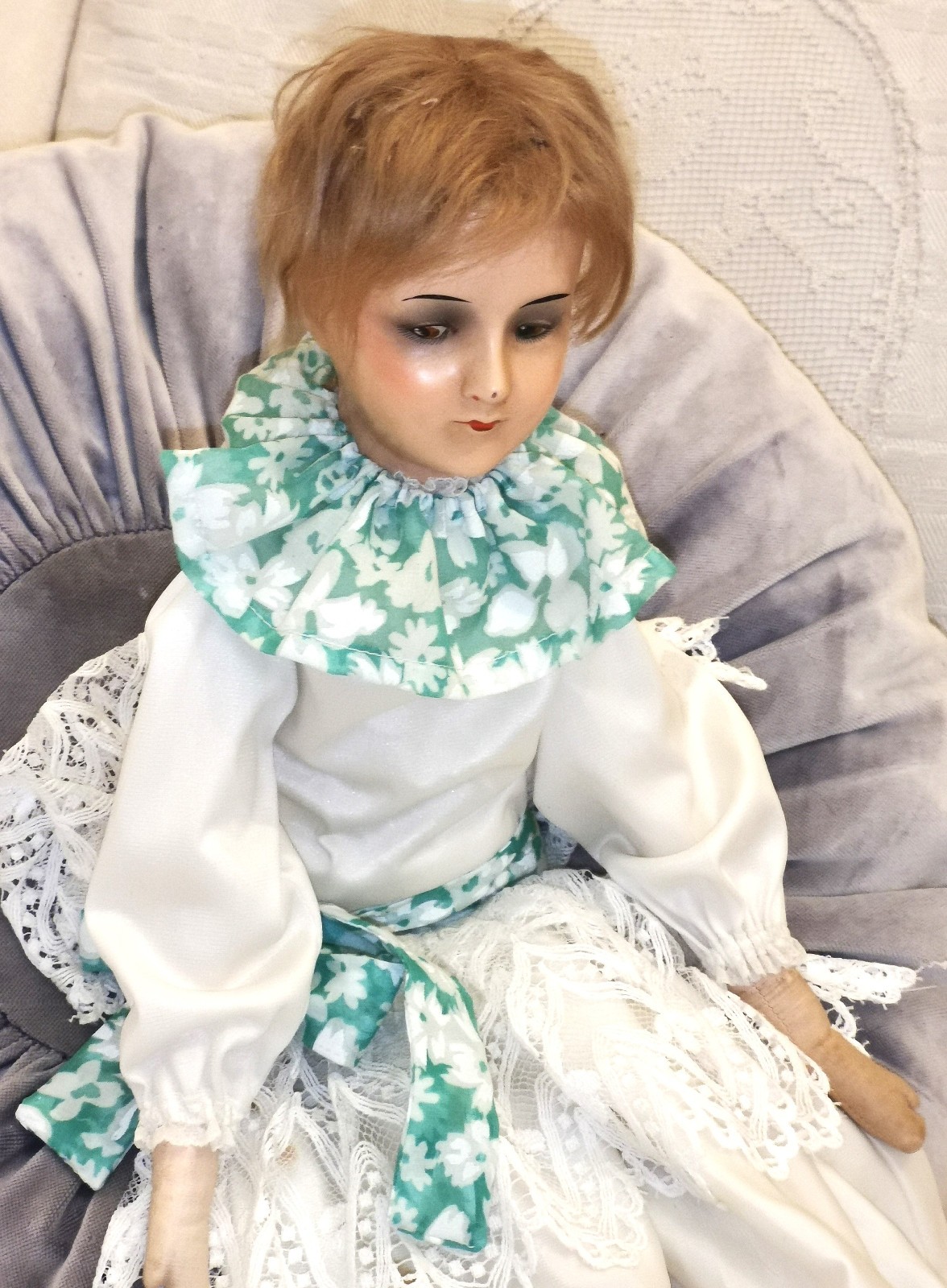 charming antique  German 22