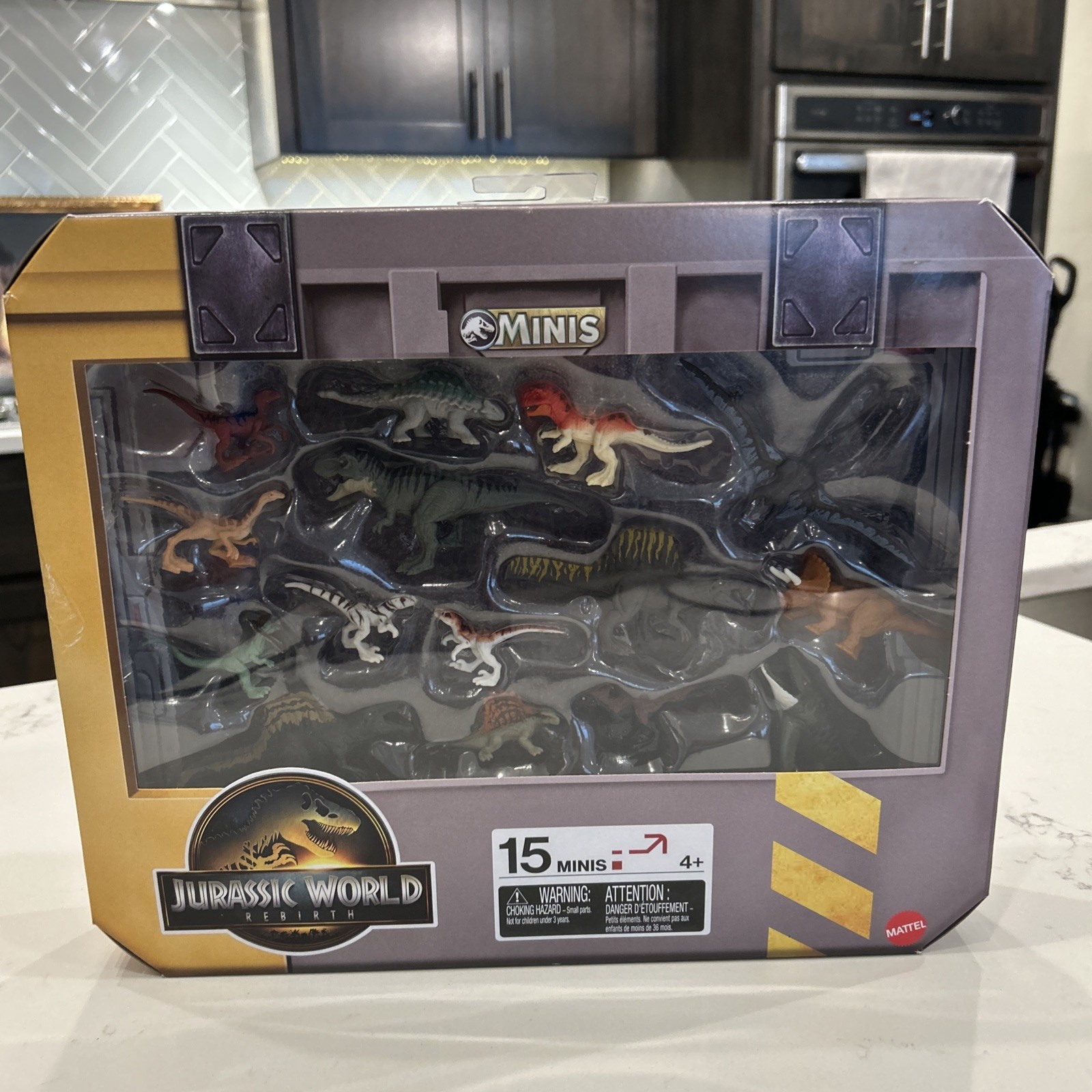 Jurassic World Rebirth Minis 15 Mini Figure Box Set New JGB53