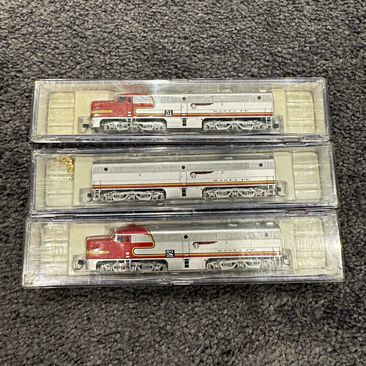 Life-Like N Scale Santa Fe ALCO PA/PB Diesel Locomotive Set