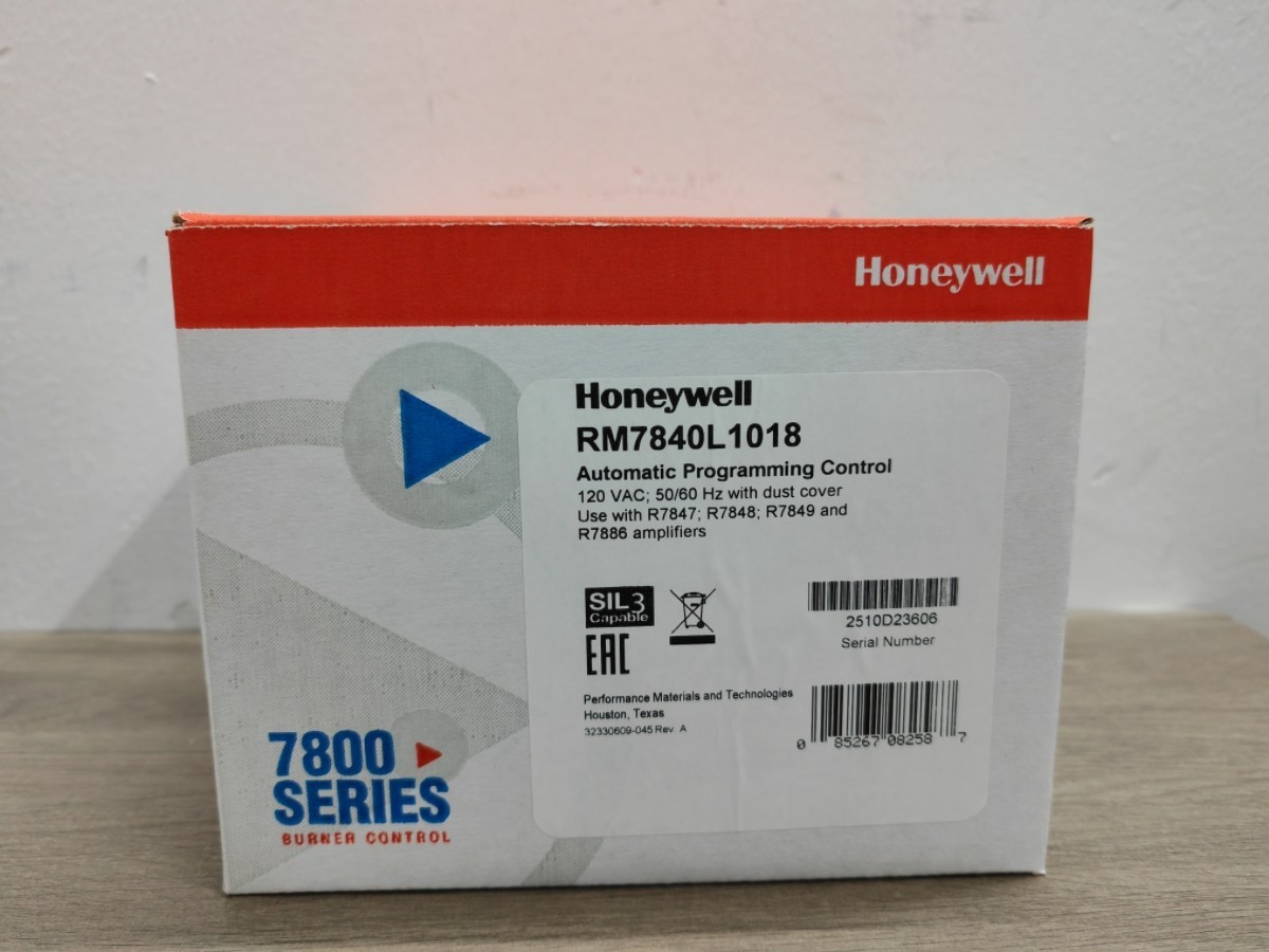 NEW Honeywell RM7840L1018 RM7840L1018 Fast Shipping