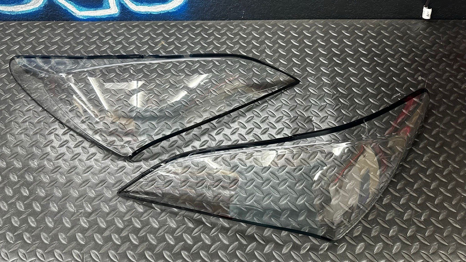 2010 - 2016 Hyundai Genesis Clear Tail Light Lenses