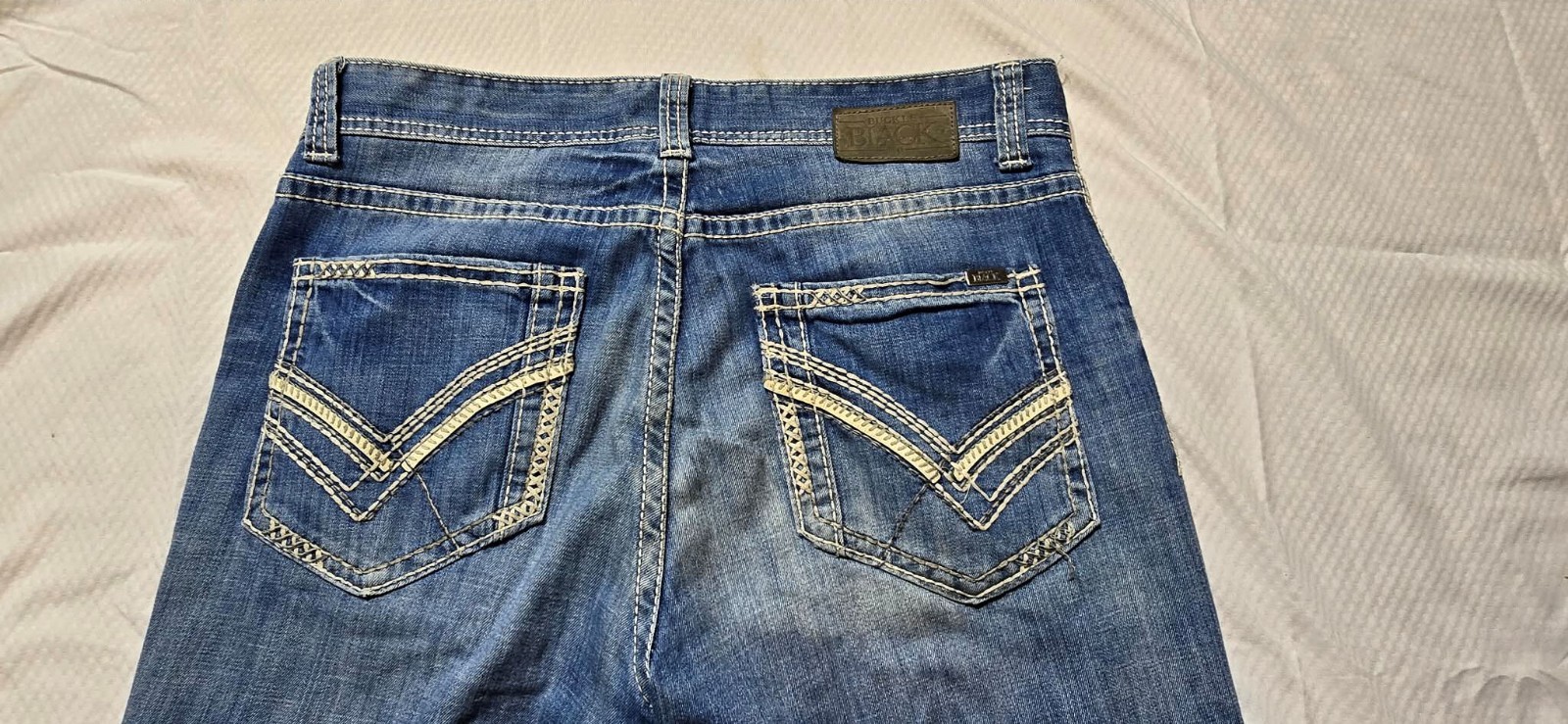 Buckle Black Jeans Mens 36x36 Bootcut Medium Wash Distressed Embroidered Pockets